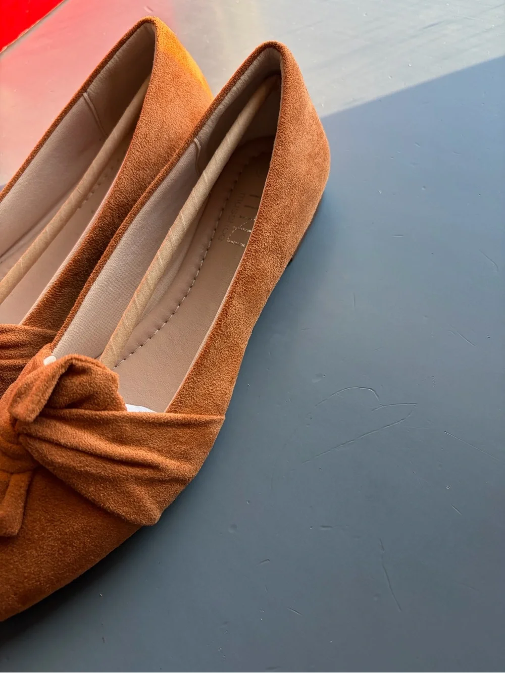 Women suede flats